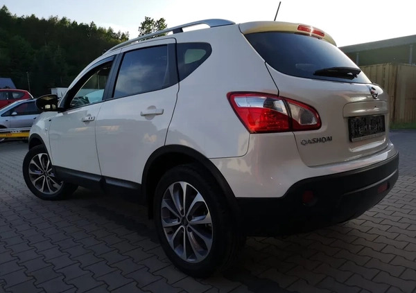 Nissan Qashqai cena 44900 przebieg: 83000, rok produkcji 2013 z Krynica Morska małe 497